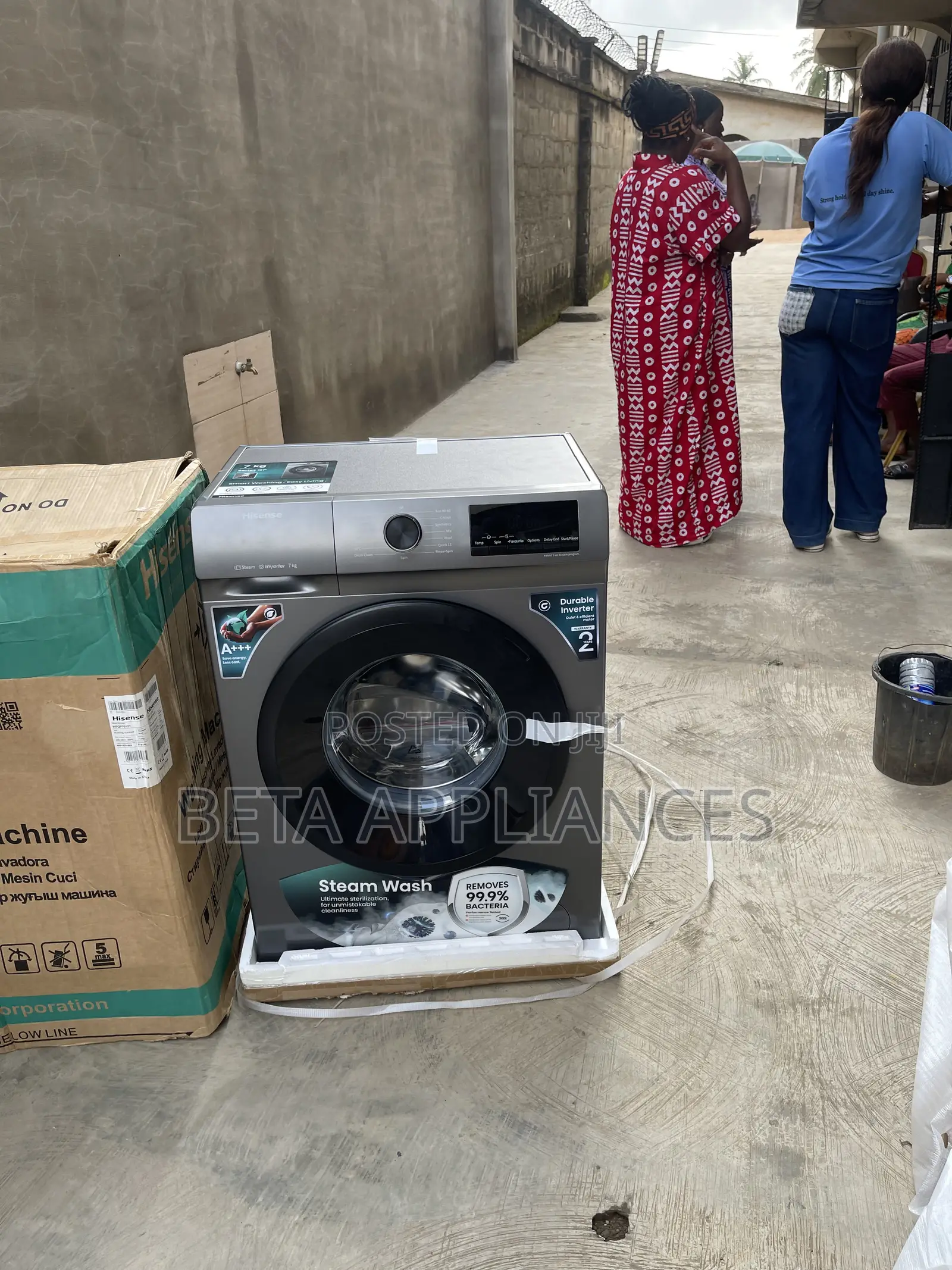 Hisense Front Load Washing Machine for Small Household Laundry