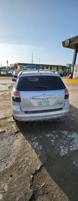 Toyota Matrix 2007 Silver