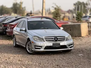 Mercedes-Benz C300 2013 Silver