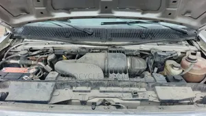 Ford E350 2010 Grey