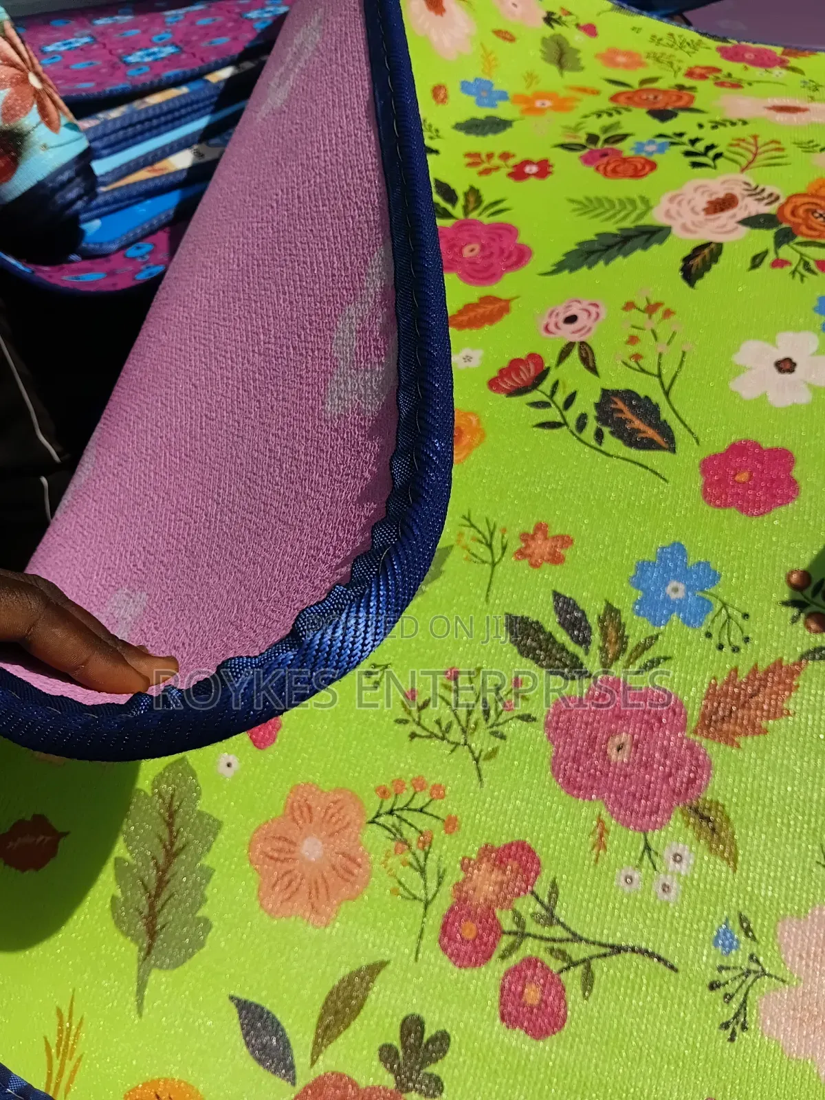 Big Modern Foldable Mat