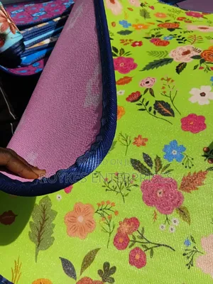 Big Modern Foldable Mat