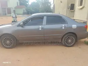 Toyota Corolla 1.8 TS 2004 Brown