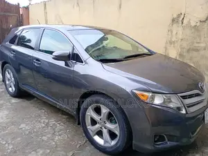 Toyota Venza AWD 2011