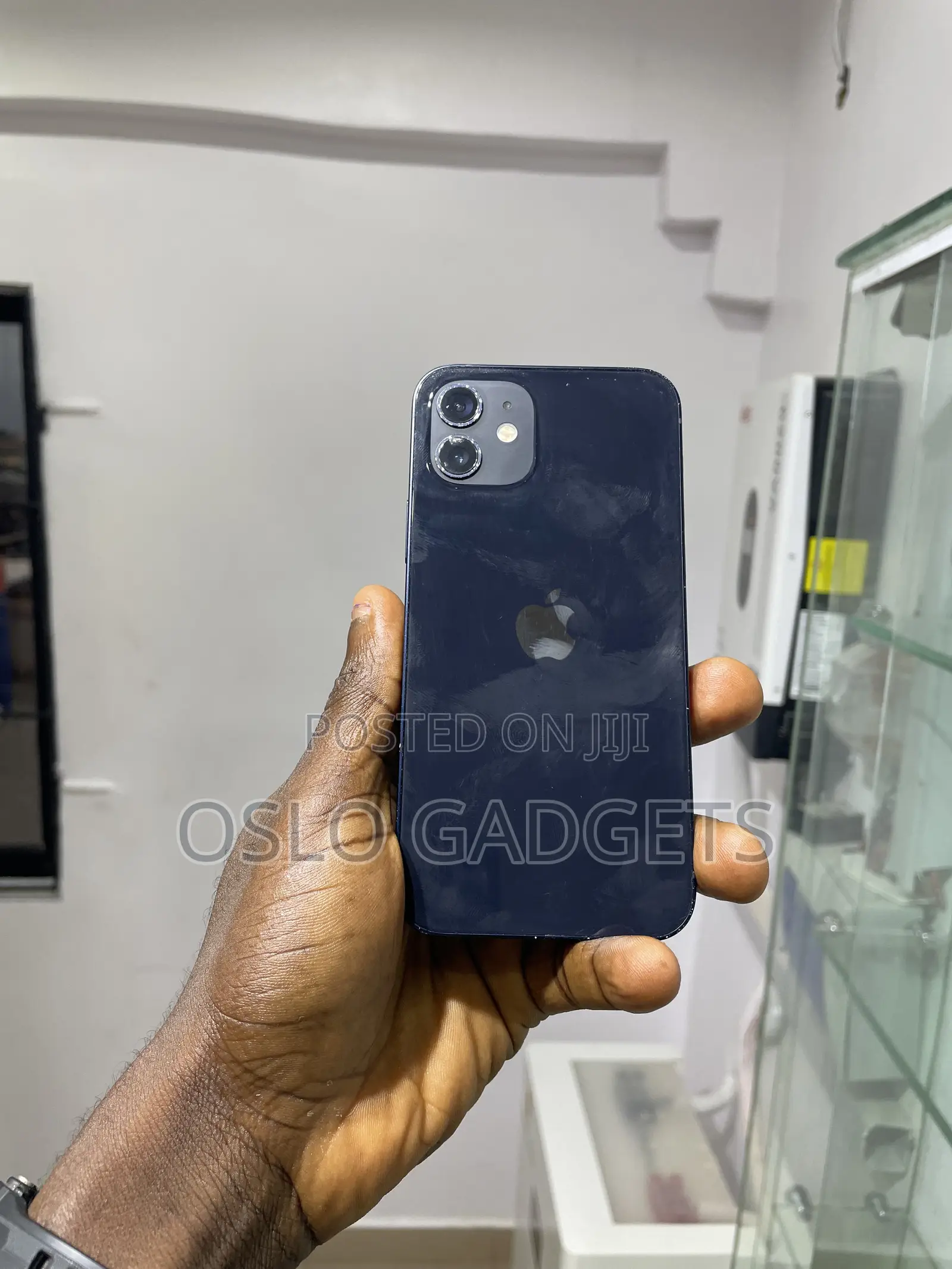 Apple iPhone 12 64 GB Blue