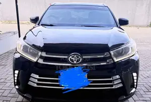 Toyota Highlander Limited Platinum V6 4x2 (3.5L 6cyl 6A) 2016 Black