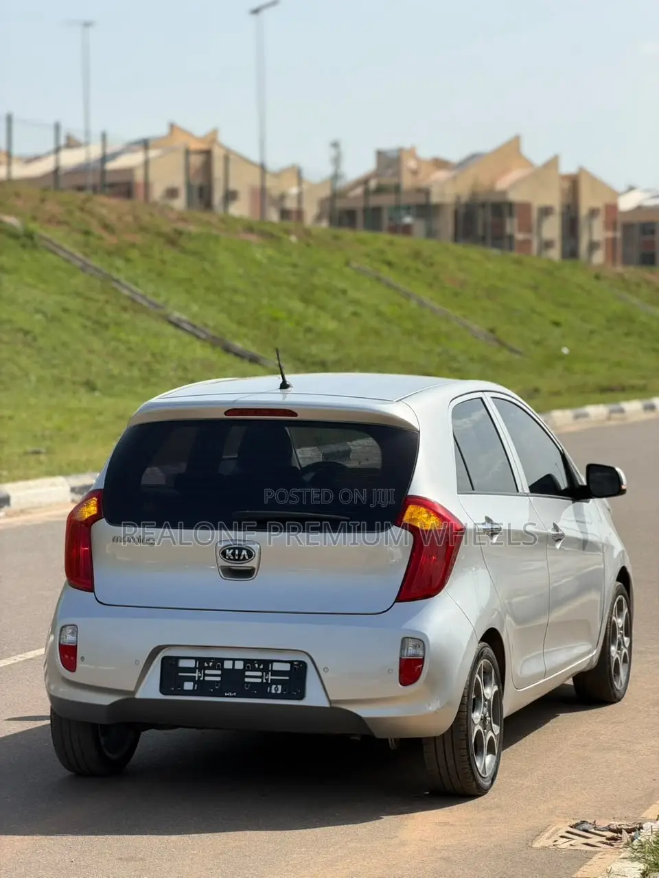 Kia Morning 2013 Silver