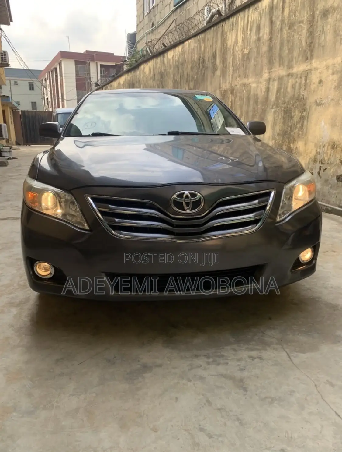 Toyota Camry 2010 Gray
