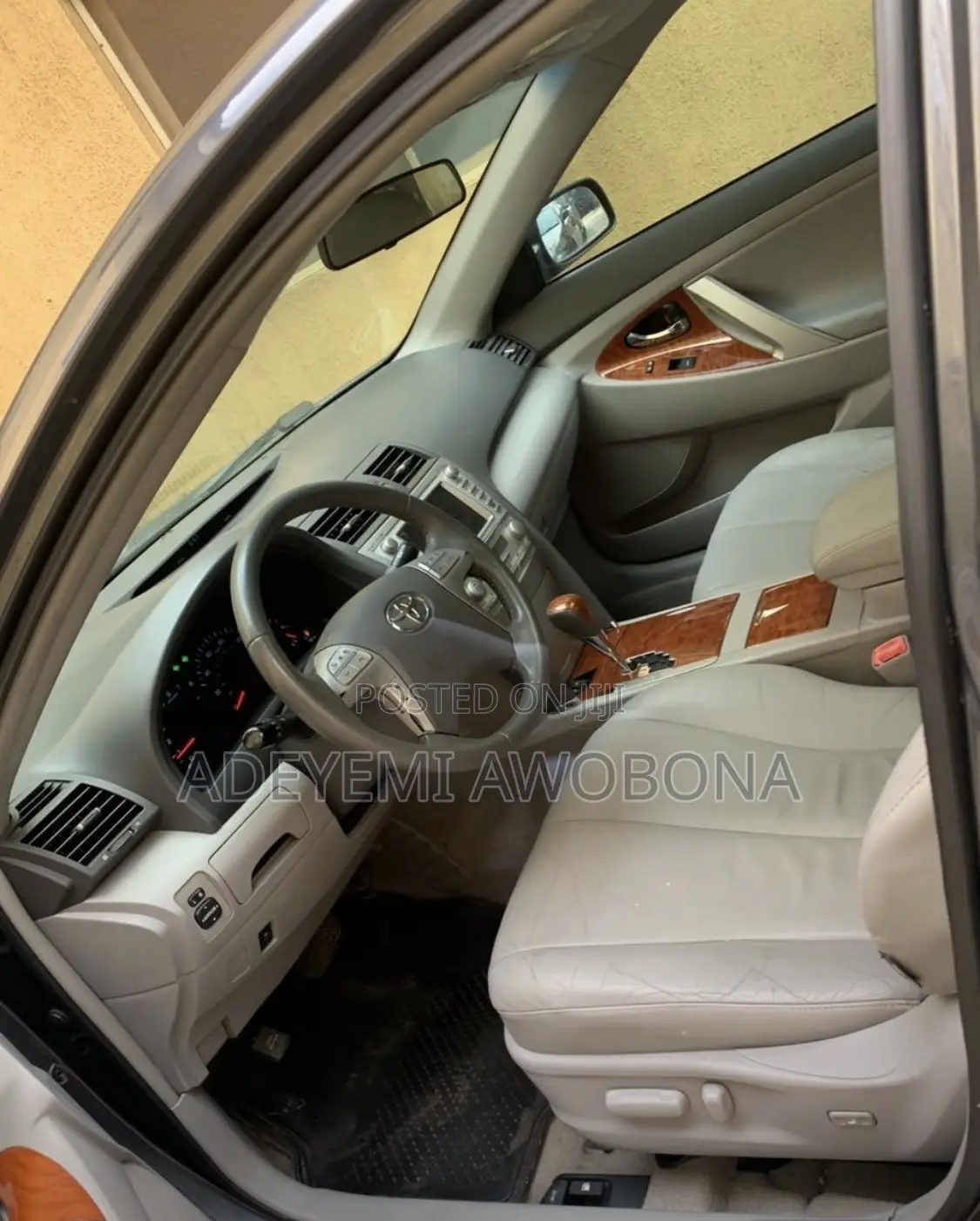 Toyota Camry 2010 Gray