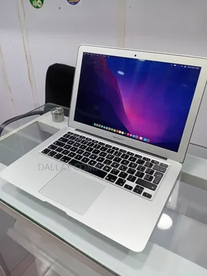 Laptop Apple MacBook Air 2017 8GB Intel Core i5 SSD 128GB