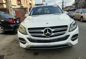 Mercedes-Benz GLE-Class 2016 White