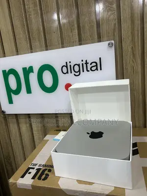 New Laptop Apple MacBook 8GB SSD 256GB