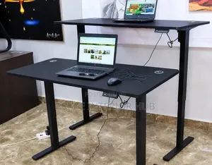 Electric Height Adjustable Standing Desk – Black
