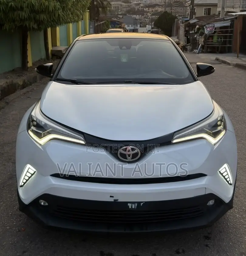 Toyota C-HR 2018 White