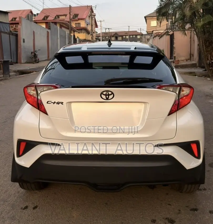 Toyota C-HR 2018 White