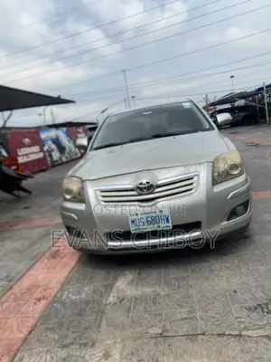 Toyota Avensis 2008 Silver