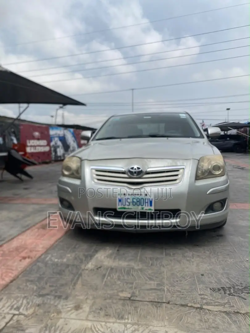 Toyota Avensis 2008 Silver