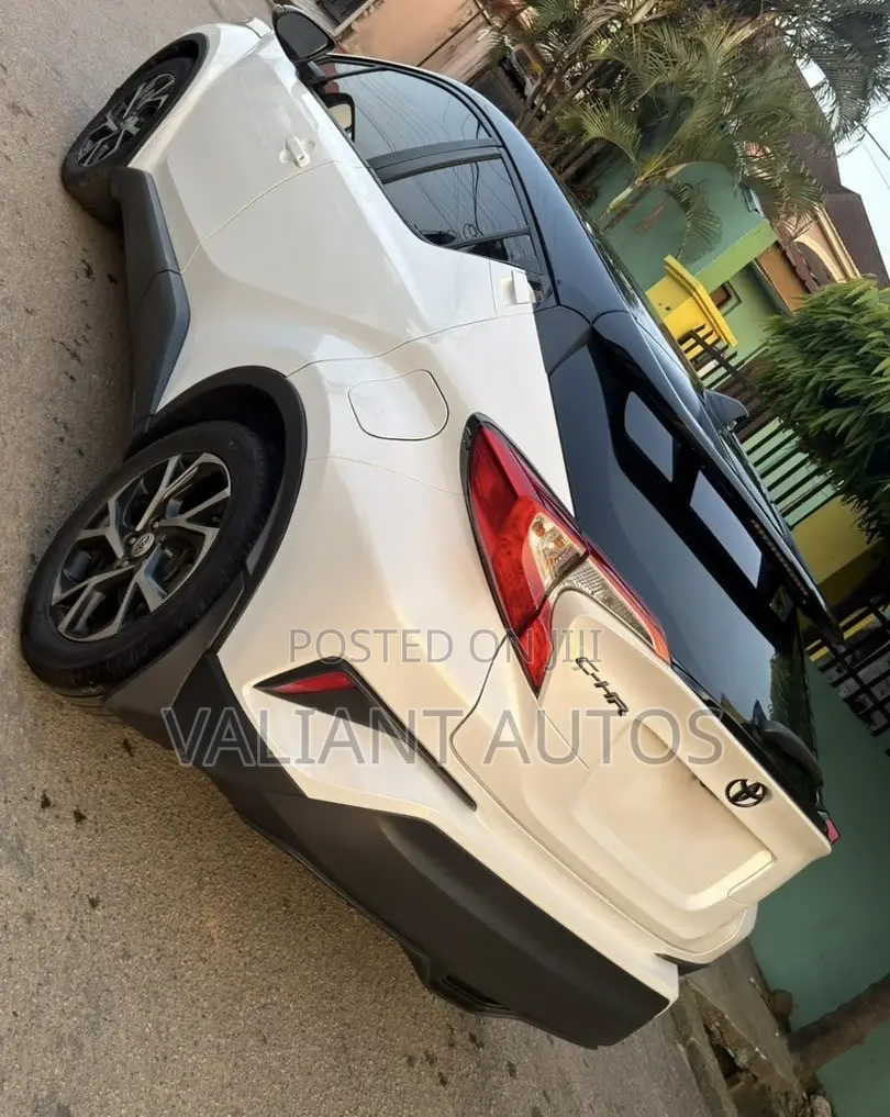 Toyota C-HR 2018 White
