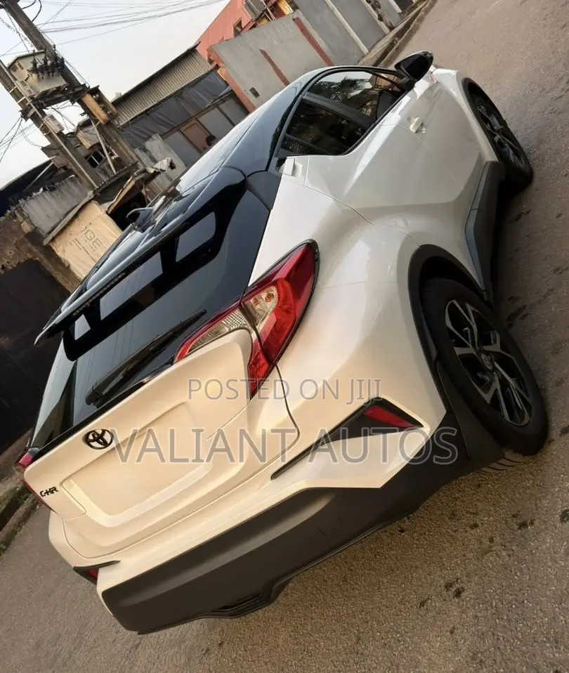 Toyota C-HR 2018 White