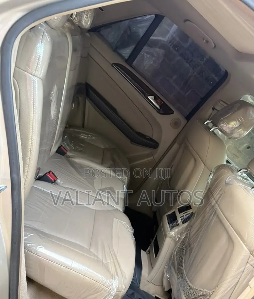Mercedes-Benz M Class 2014 Gold