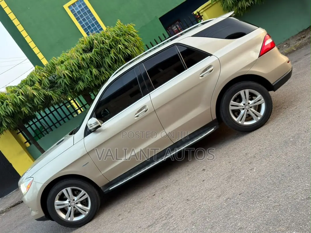 Mercedes-Benz M Class 2014 Gold