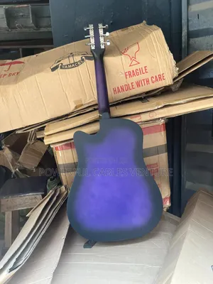 Yamacel 38-Inch Single-Cutaway Acoustic Guitar