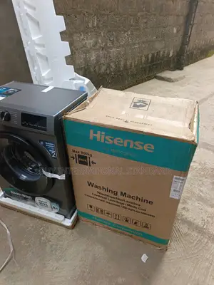 Front Loading Laundry Washer by Hisense, Model WFQP7012T