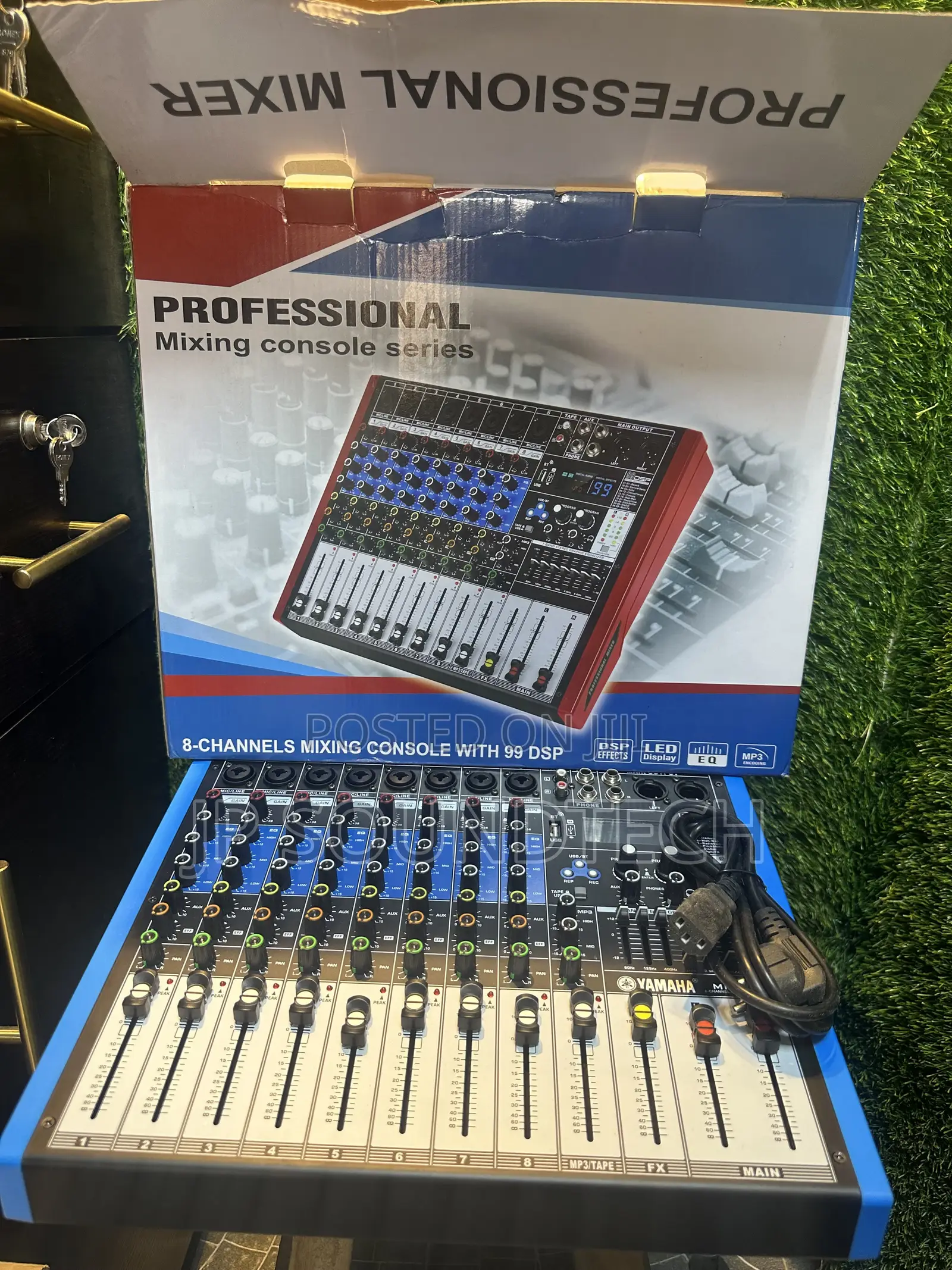 Professional Audio Mixing Console