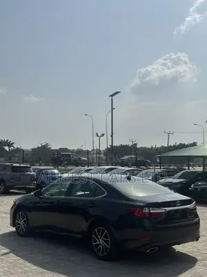 Lexus ES 2017 Black