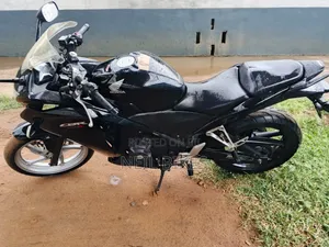 Honda CBR 2013 Black