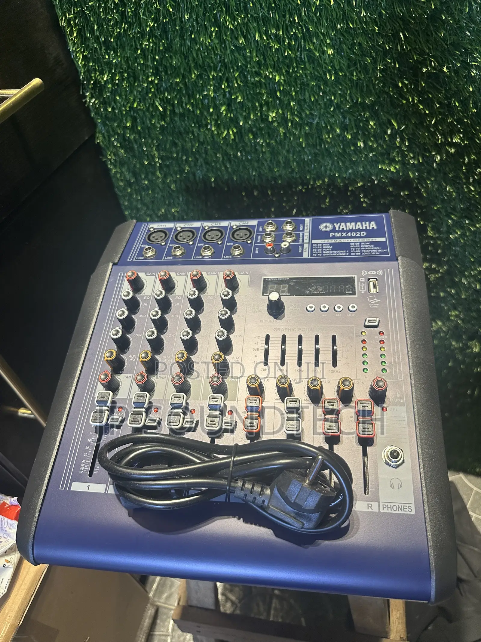 Professional Powered Mixer