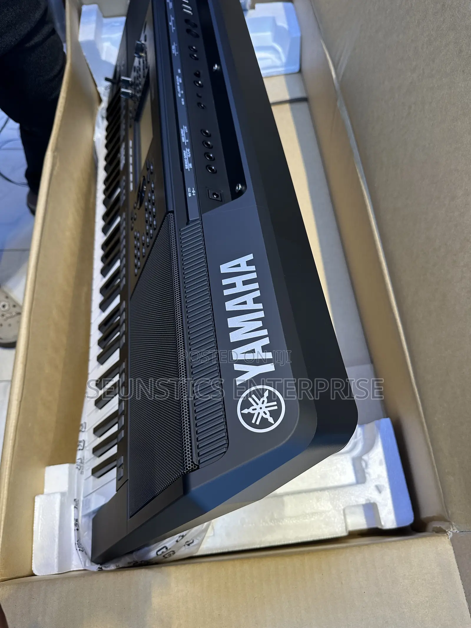 Original Yamaha PSR SX 920 Workstation Keyboard (Piano)