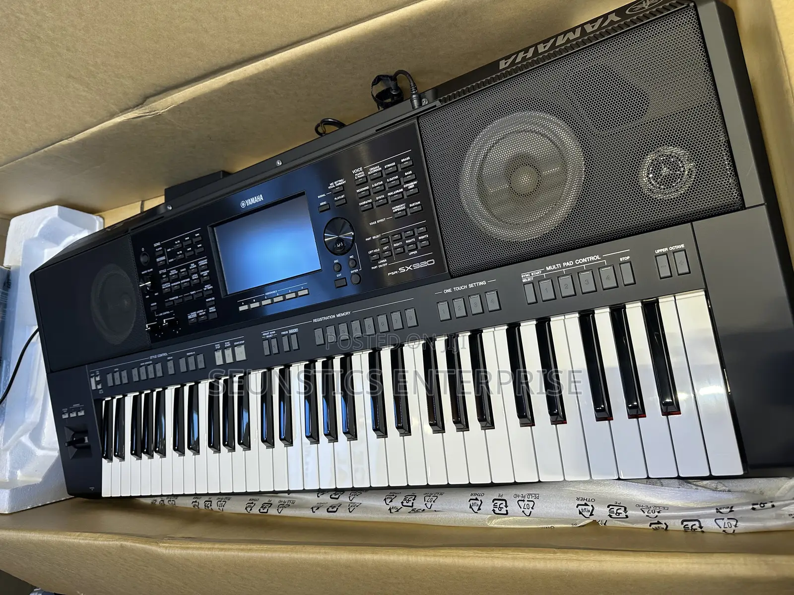 Original Yamaha PSR SX 920 Workstation Keyboard (Piano)