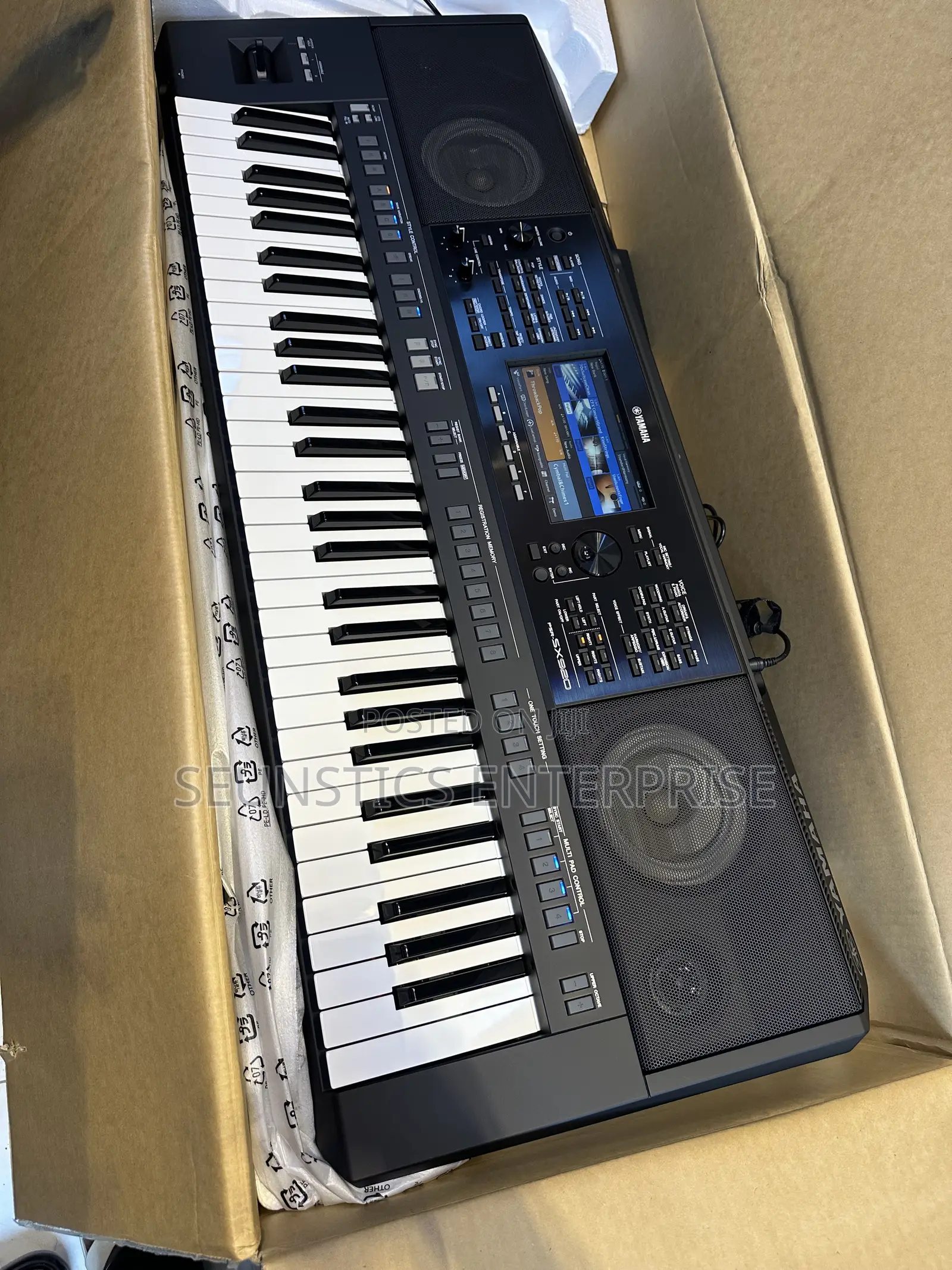 Original Yamaha PSR SX 920 Workstation Keyboard (Piano)