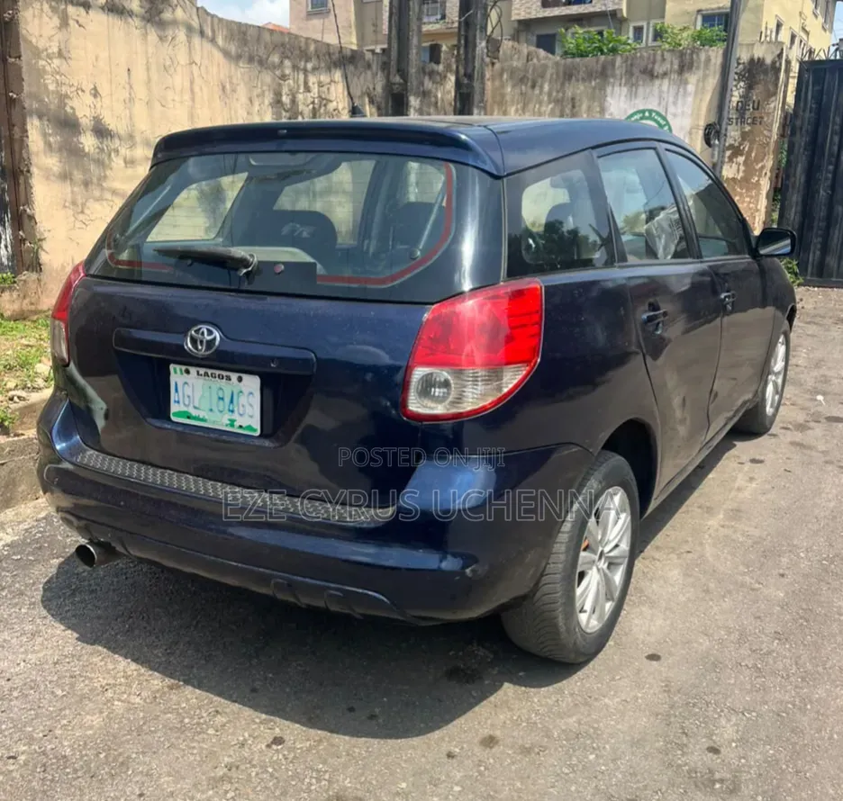 Toyota Matrix 2005 Blue