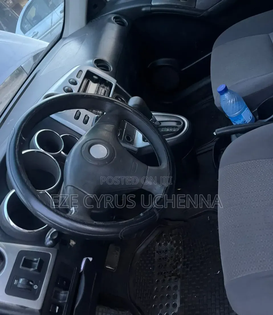 Toyota Matrix 2005 Blue
