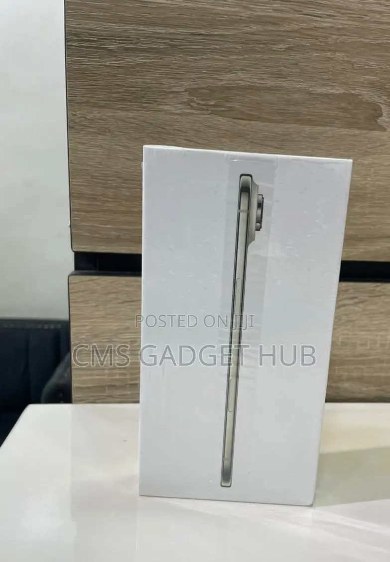 New Apple iPhone Air 256 GB White