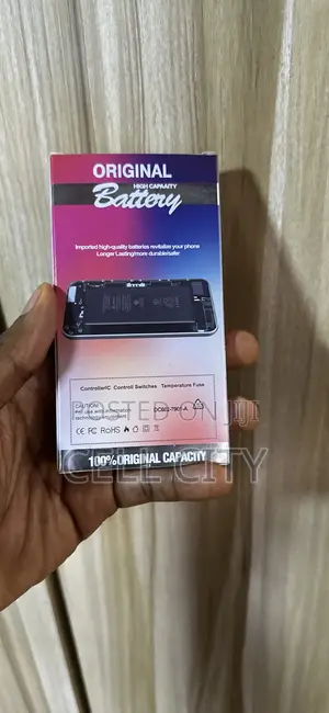 14 Pro Max Battery