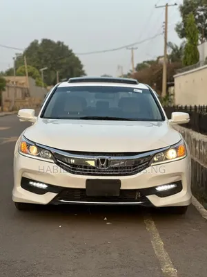 Honda Accord 2016 White