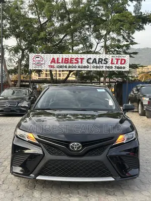 Toyota Camry 2018 Black