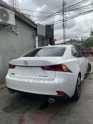 Lexus IS 200t 2015 White
