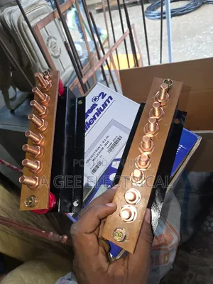 7way Copper Earth Bar With Copper Bolt and Nut