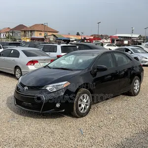 Toyota Corolla 2015 Black