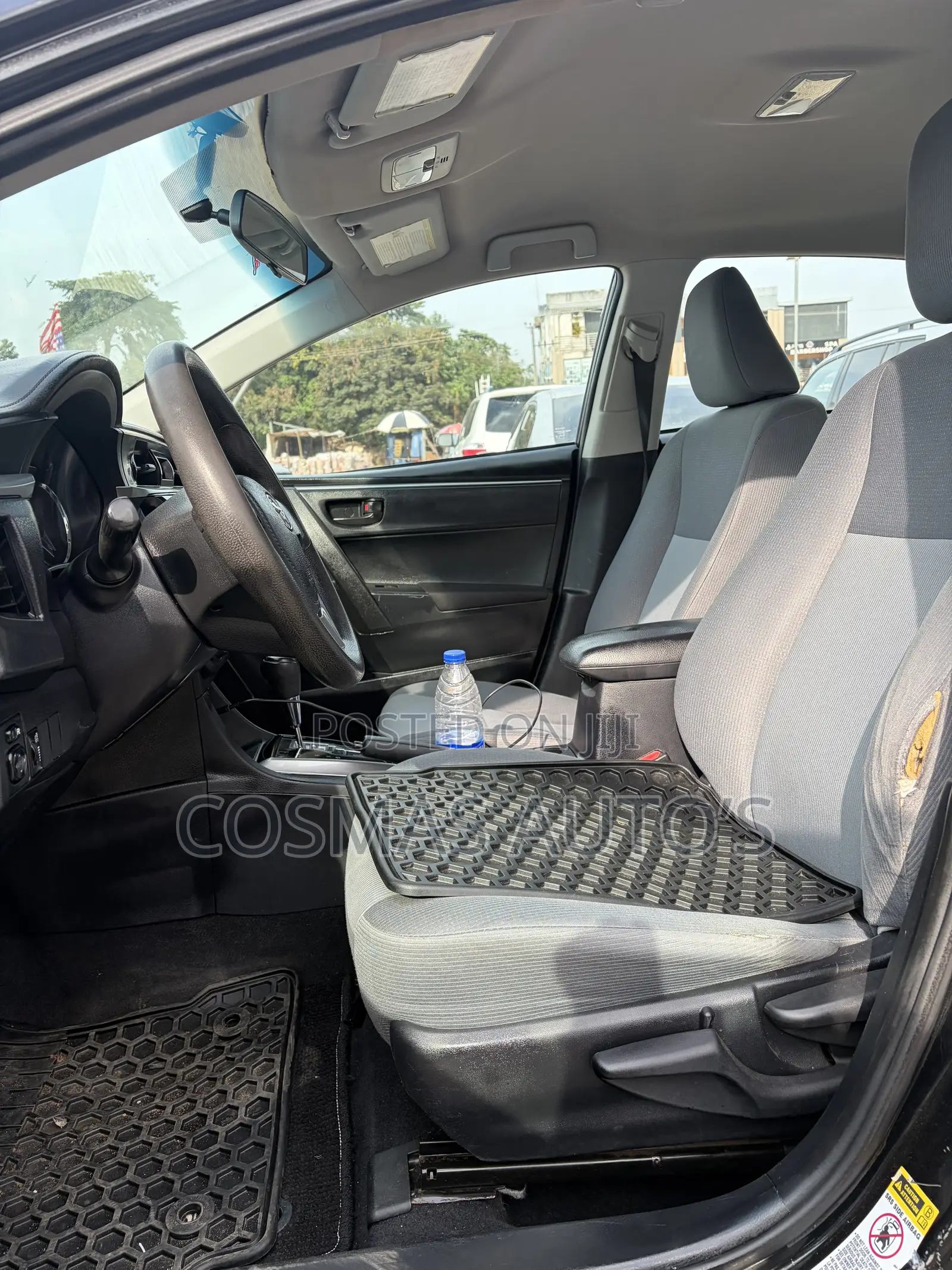 Toyota Corolla 2015 Black