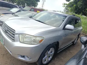 Toyota Highlander 2009 Silver