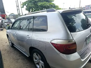 Toyota Highlander 2009 Silver