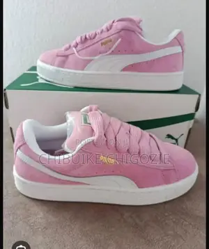 Puma Sneakers