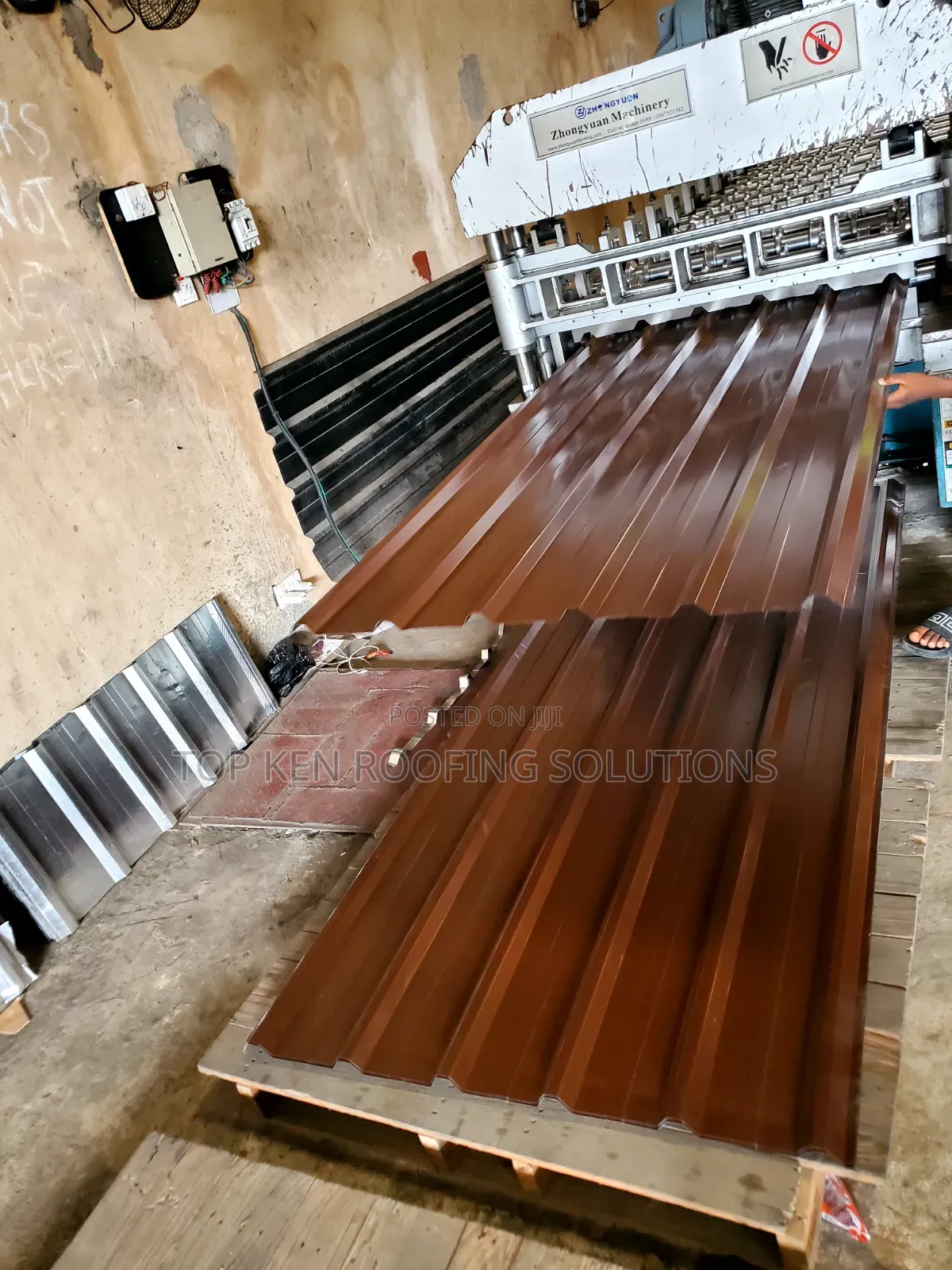 0.60mm Nut Brown Longspan Aluminium Sheet
