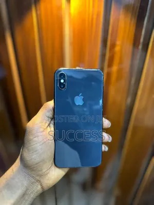 Apple iPhone X 64 GB Silver