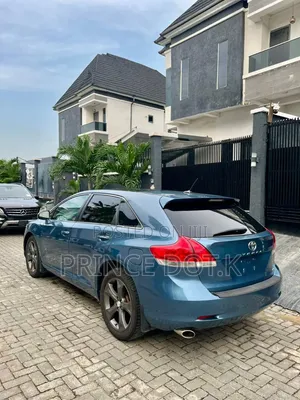 Toyota Venza 2012 Blue